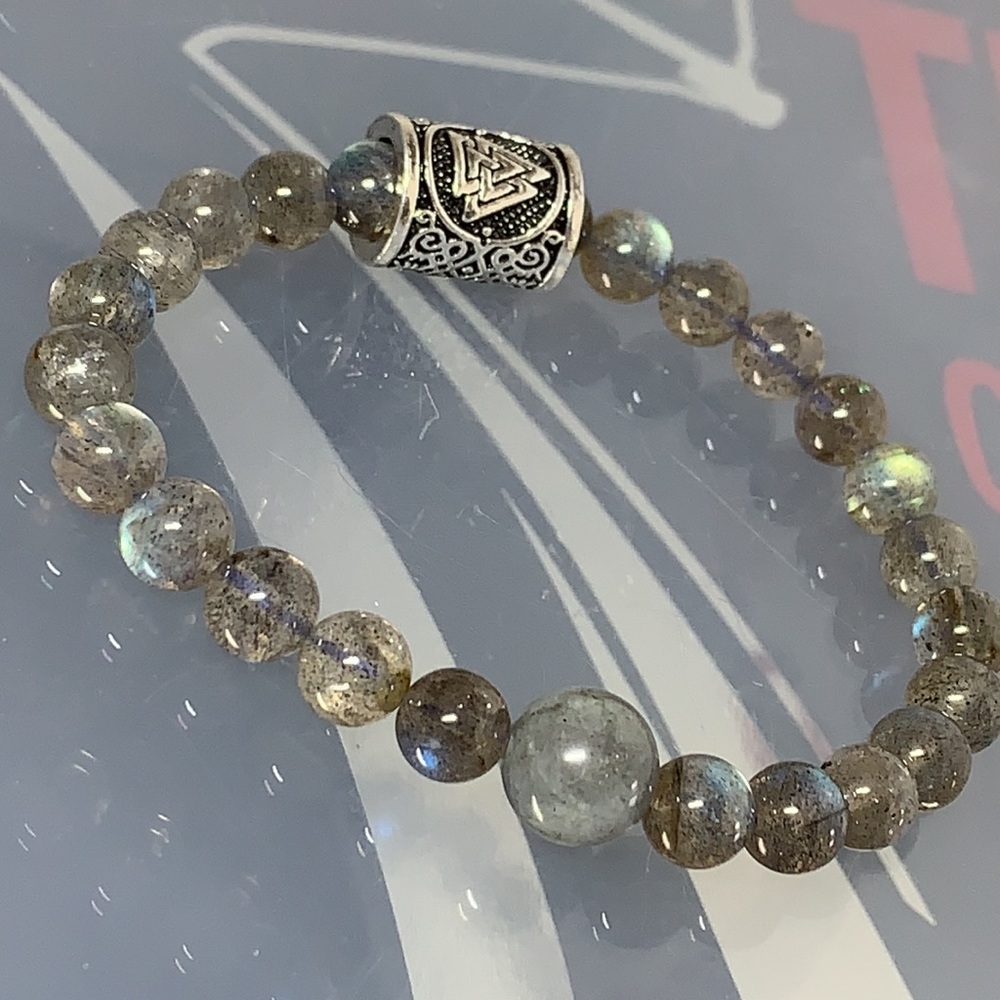 LABRADORITE & VALKNUT NATURAL BRACELET - Picture 3 of 4